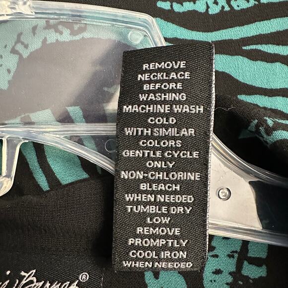 Maggie Barnes Womens Size 2X Button Up Top Zebra Animal Print Blouse Teal - Picture 5 of 8